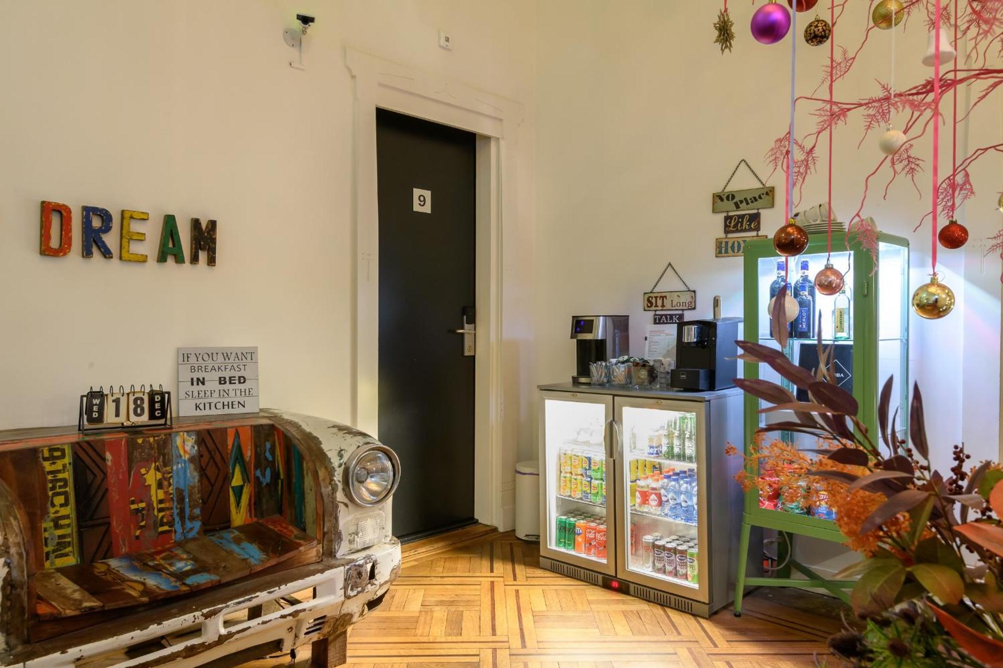 Hotel Oranjestaete ไนเมเคิน ภายนอก รูปภาพ
